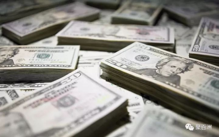 纽约期金飙升2%破3260美元纪录，费城金银指数周涨幅近20%