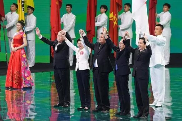 新澳门和香港门2025年正版免费与警惕虚假宣传-全面释义、解释与落实